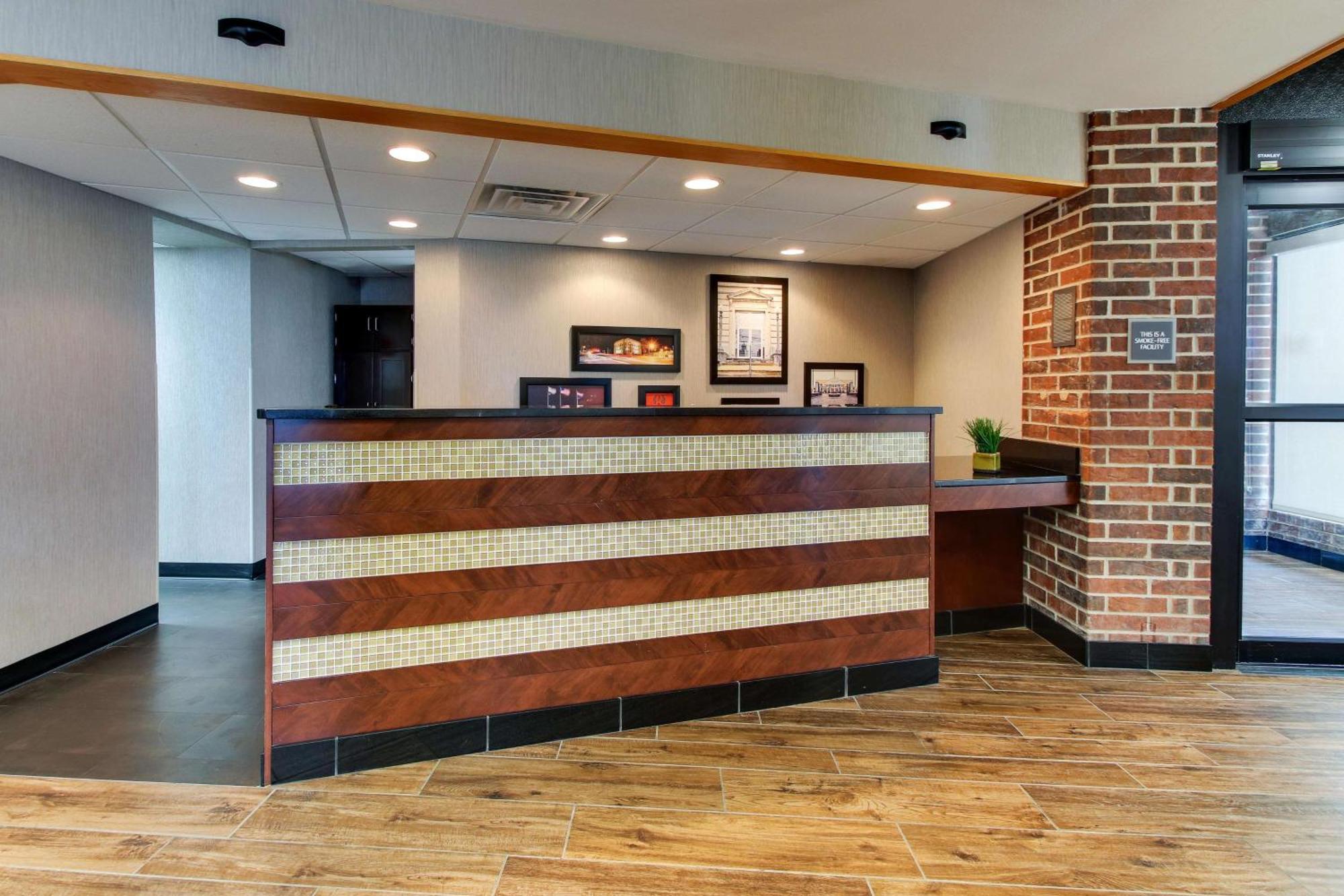 Drury Inn & Suites Poplar Bluff Exterior foto